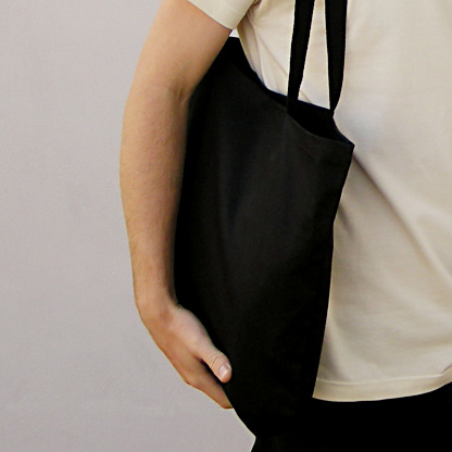 souvenir bag black